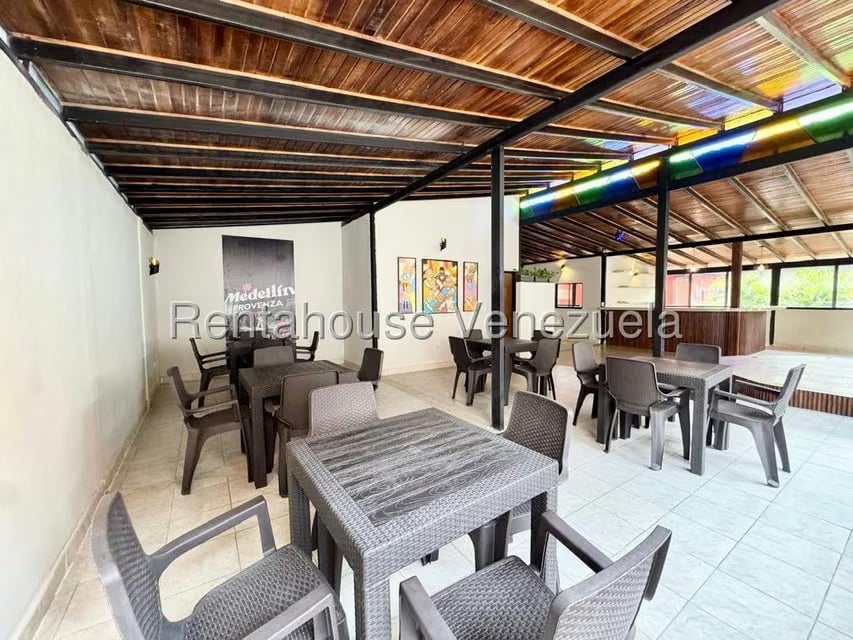 Local Comercial en Alquiler en Parroquia Juan de Villegas, Lara - 8