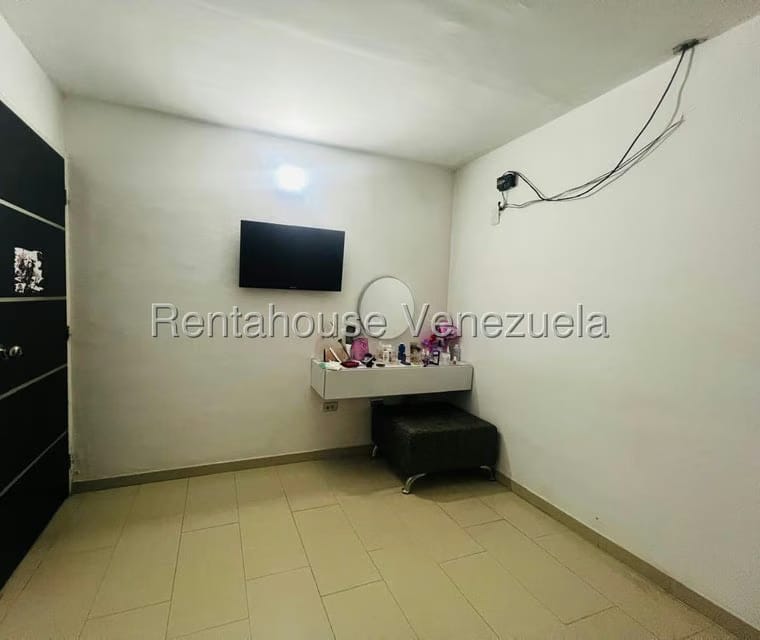 Casa (1 Nivel) en Venta en Las Delicias, Falcon - 12