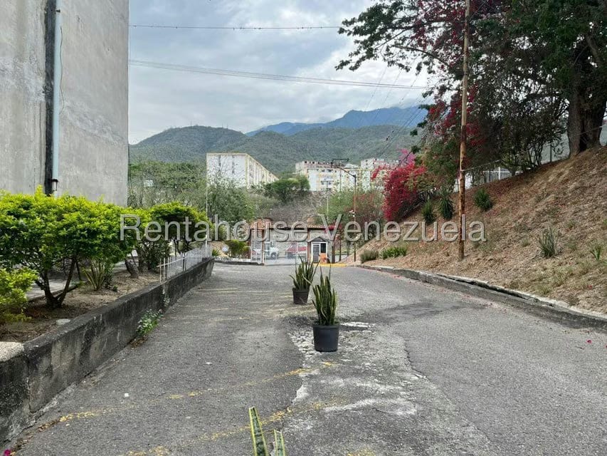 Apartamento (1 Nivel) en Venta en Los Naranjos, Miranda - 21