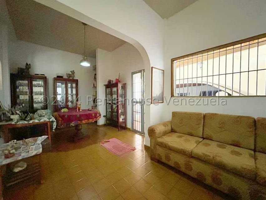 Casa (Duplex) en Venta en Zona Oeste, Lara - 13