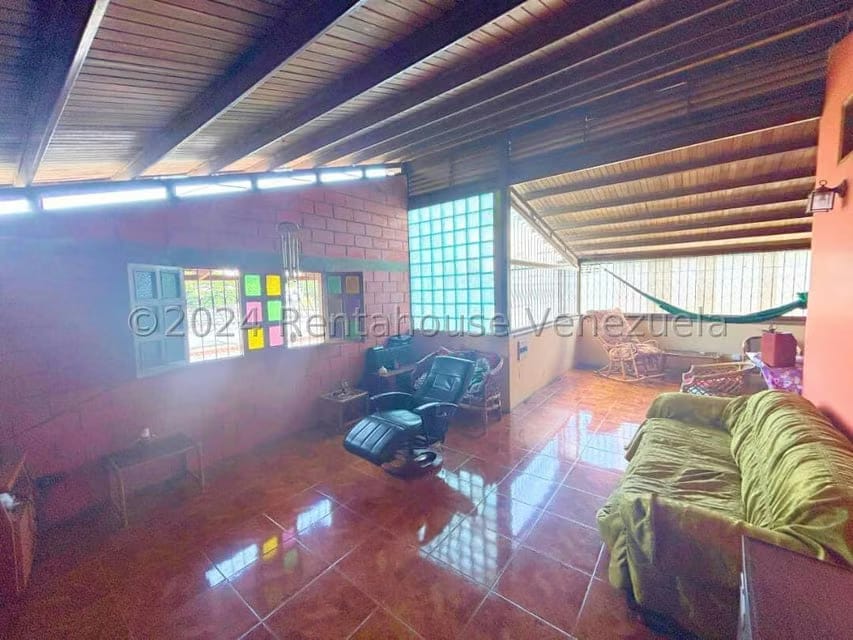 Casa (Duplex) en Venta en Zona Oeste, Lara - 25