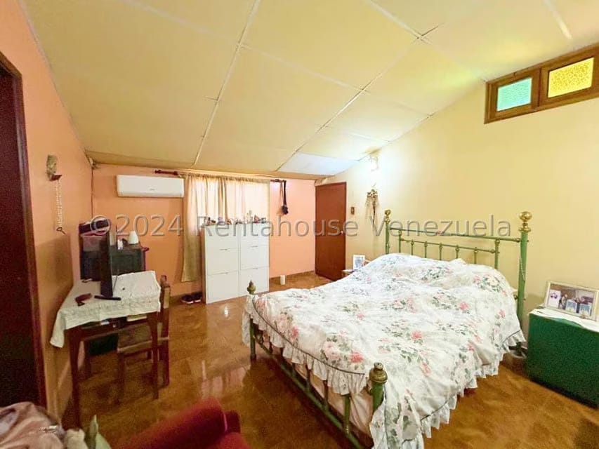 Casa (Duplex) en Venta en Zona Oeste, Lara - 30