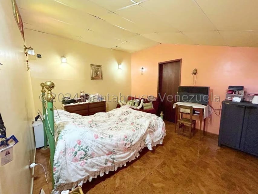 Casa (Duplex) en Venta en Zona Oeste, Lara - 31