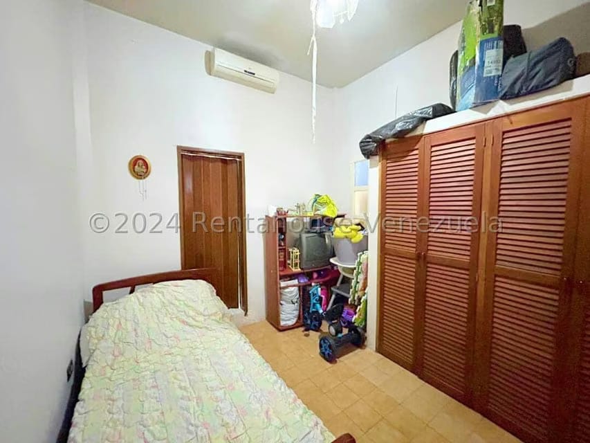 Casa (Duplex) en Venta en Zona Oeste, Lara - 39