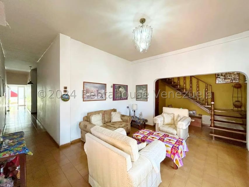 Casa (Duplex) en Venta en Zona Oeste, Lara - 8