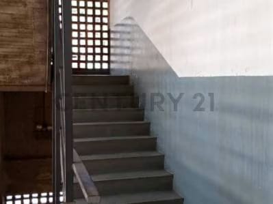 CS - ALQUILER LOCAL COMERCIAL INDUSTRIAL, RUIZ PINEDA. CARICUAO. - 2