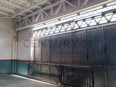 En venta Galpón para uso industrial - 3