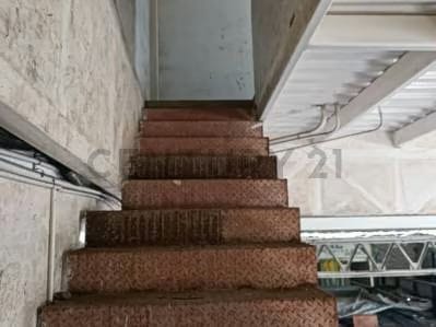 En venta Galpón para uso industrial - 10