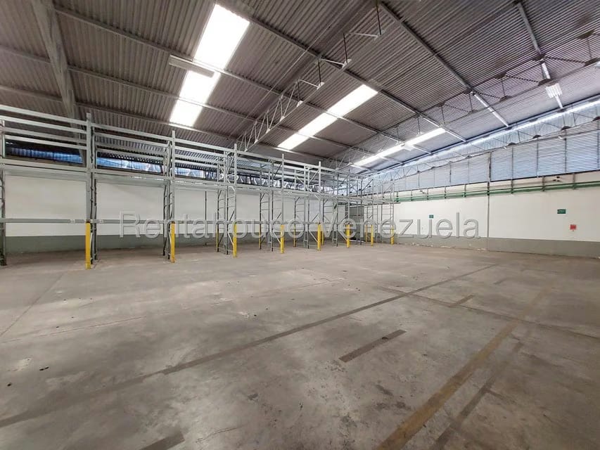 Comercial (Galpon - Deposito) en Venta en Zona Industrial San Vicente, Aragua - 107