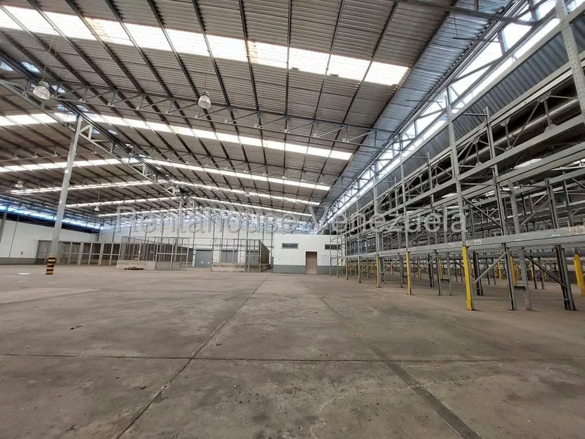 Comercial (Galpon - Deposito) en Venta en Zona Industrial San Vicente, Aragua - 12