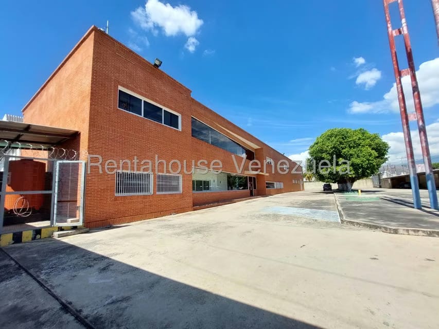 Comercial (Galpon - Deposito) en Venta en Zona Industrial San Vicente, Aragua - 132