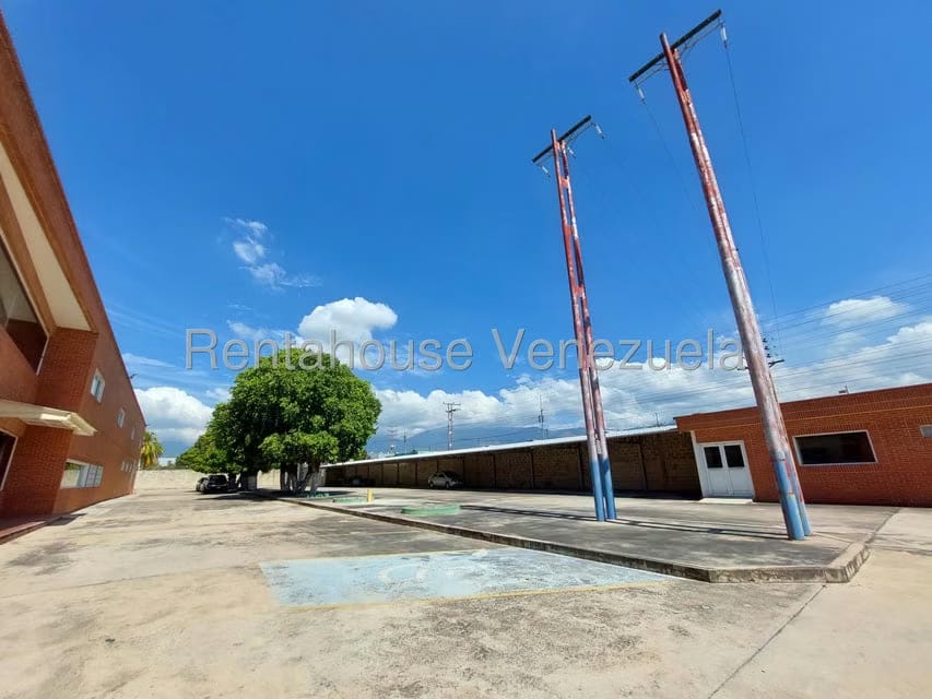 Comercial (Galpon - Deposito) en Venta en Zona Industrial San Vicente, Aragua - 141