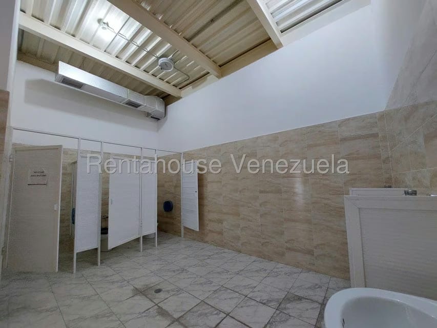 Comercial (Galpon - Deposito) en Venta en Zona Industrial San Vicente, Aragua - 162