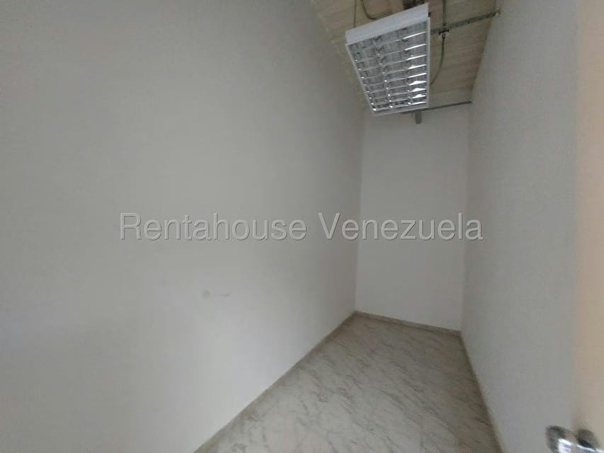 Comercial (Galpon - Deposito) en Venta en Zona Industrial San Vicente, Aragua - 169