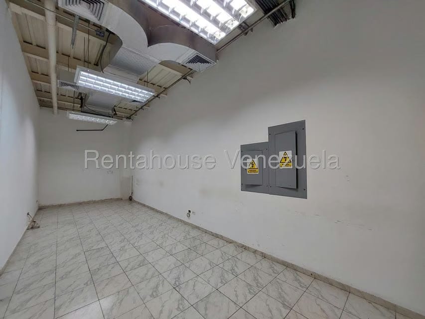Comercial (Galpon - Deposito) en Venta en Zona Industrial San Vicente, Aragua - 170
