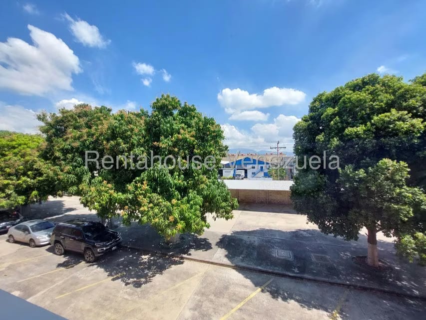 Comercial (Galpon - Deposito) en Venta en Zona Industrial San Vicente, Aragua - 172