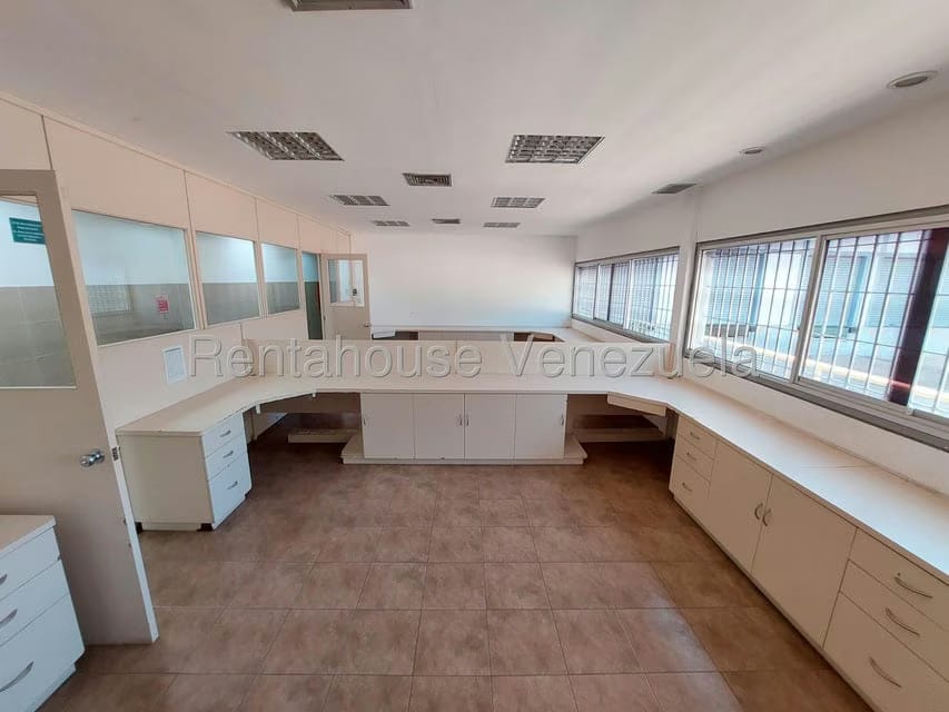 Comercial (Galpon - Deposito) en Venta en Zona Industrial San Vicente, Aragua - 24