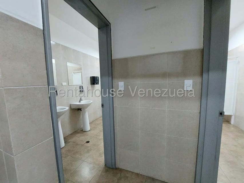 Comercial (Galpon - Deposito) en Venta en Zona Industrial San Vicente, Aragua - 30
