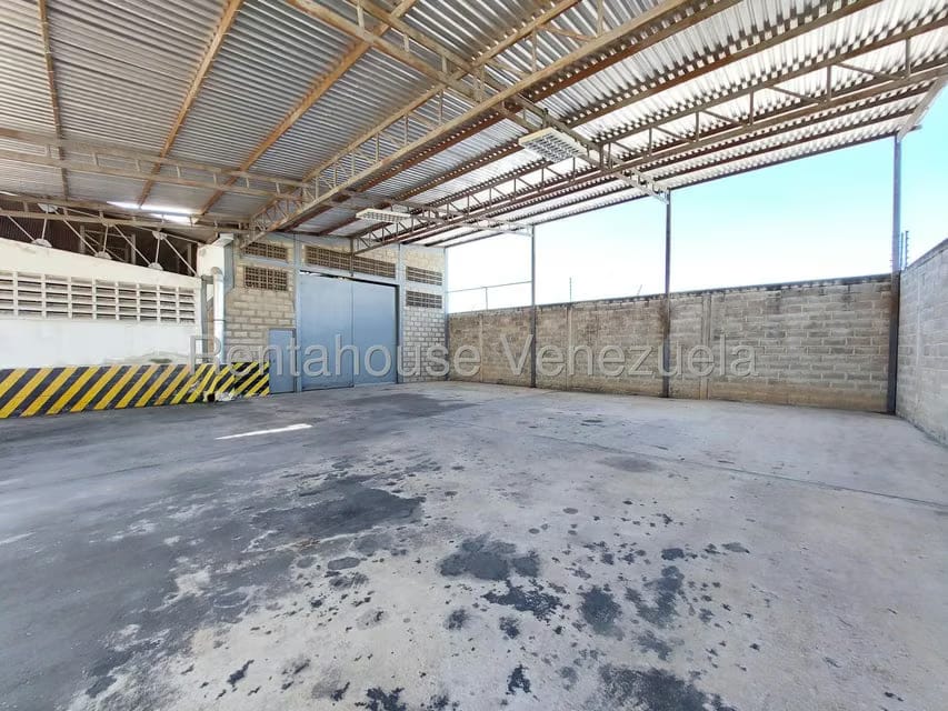 Comercial (Galpon - Deposito) en Venta en Zona Industrial San Vicente, Aragua - 4