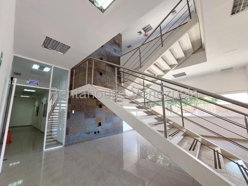 Comercial (Galpon - Deposito) en Venta en Zona Industrial San Vicente, Aragua - 38