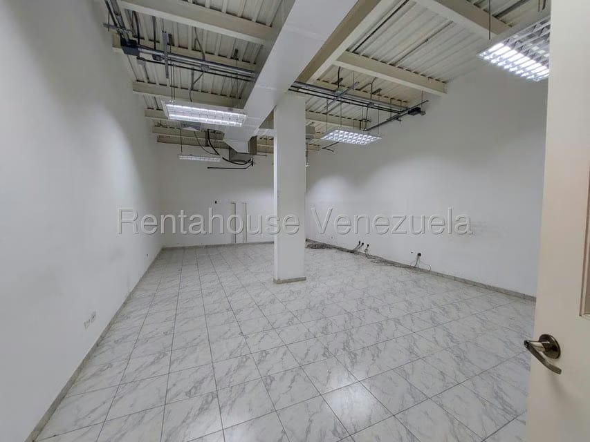 Comercial (Galpon - Deposito) en Venta en Zona Industrial San Vicente, Aragua - 60