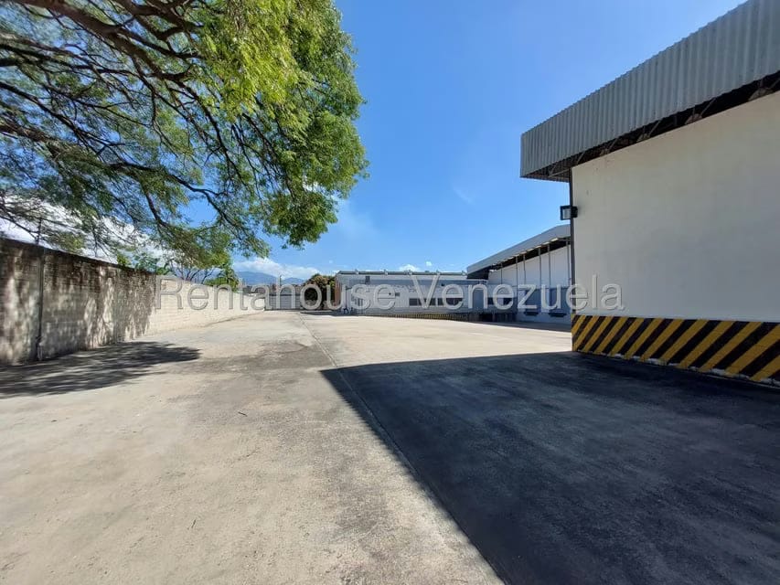Comercial (Galpon - Deposito) en Venta en Zona Industrial San Vicente, Aragua - 66
