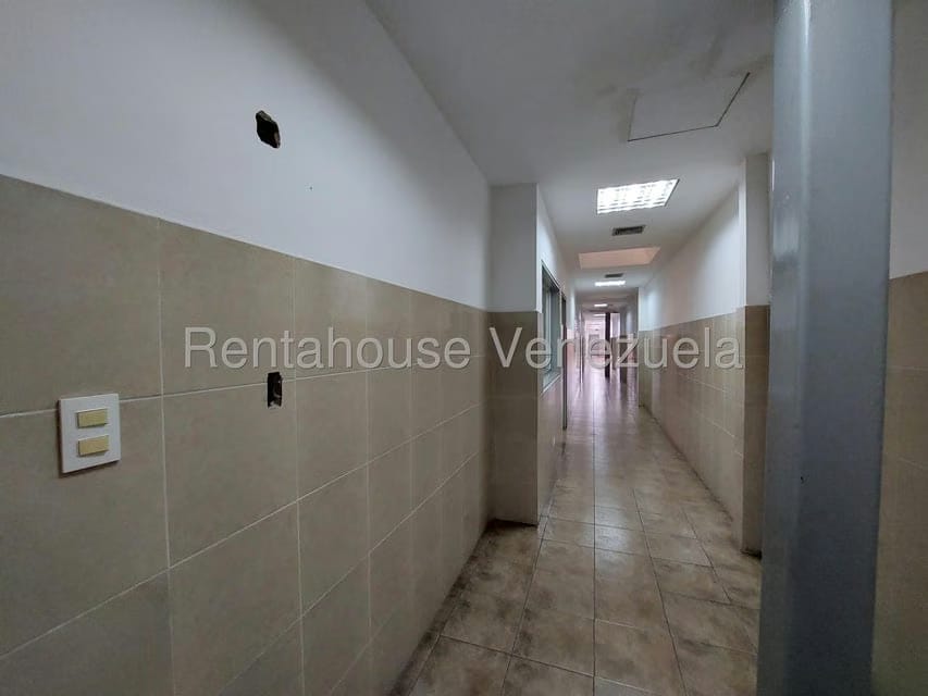 Comercial (Galpon - Deposito) en Venta en Zona Industrial San Vicente, Aragua - 82