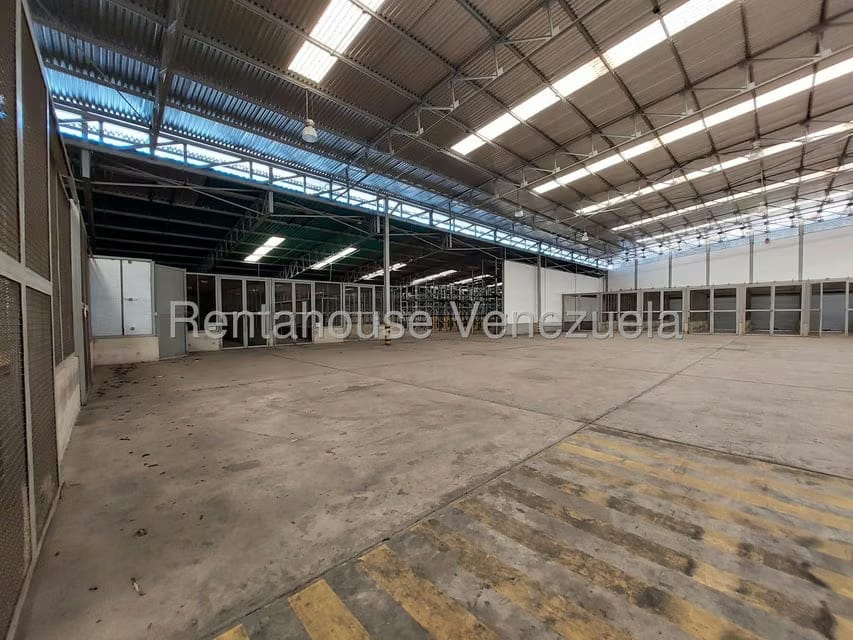 Comercial (Galpon - Deposito) en Venta en Zona Industrial San Vicente, Aragua - 90