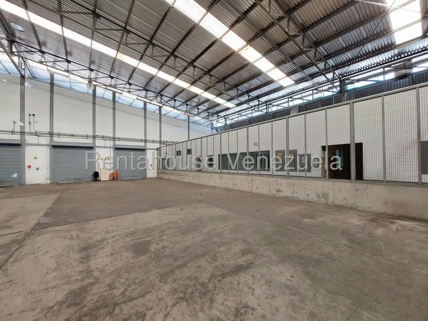 Comercial (Galpon - Deposito) en Venta en Zona Industrial San Vicente, Aragua - 92