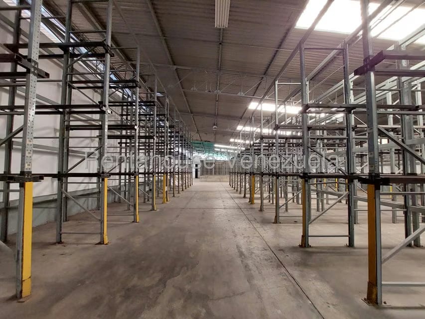 Comercial (Galpon - Deposito) en Venta en Zona Industrial San Vicente, Aragua - 100