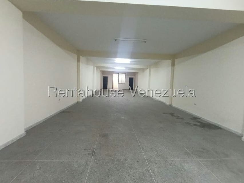 Comercial (Local Comercial) en Venta en Catia, Distrito Metropolitano - 15