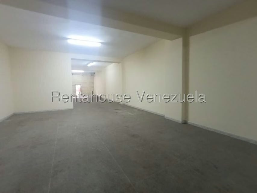 Local Comercial en Alquiler en Catia, Distrito Metropolitano - 5