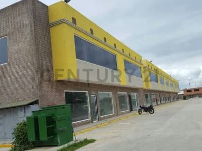 En Alquiler galpon de 1700 mts2 - 3