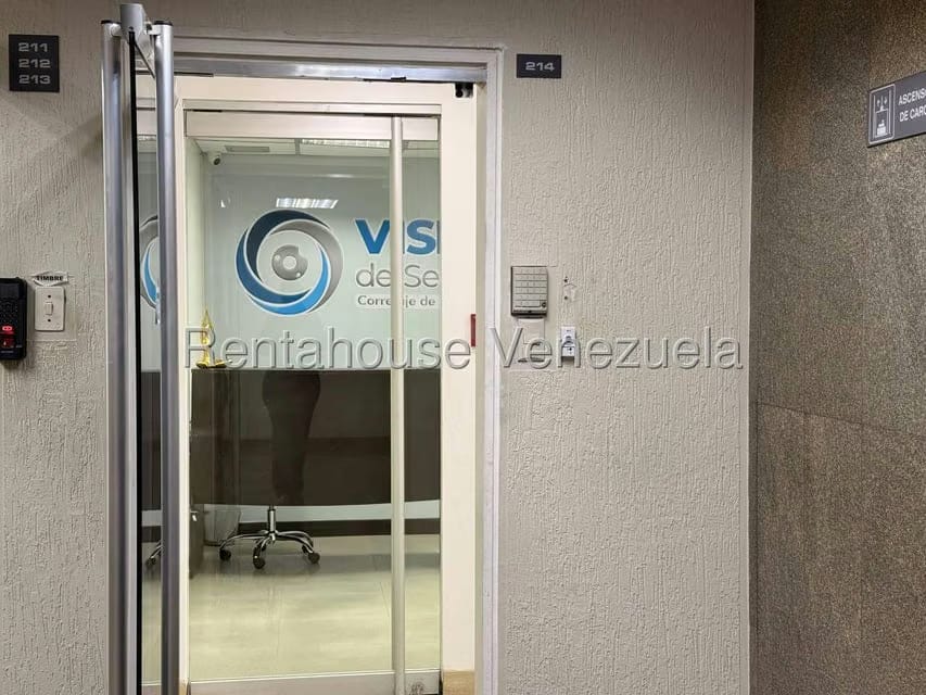 Comercial (Oficina) en Venta en El Rosal, Distrito Metropolitano - 5