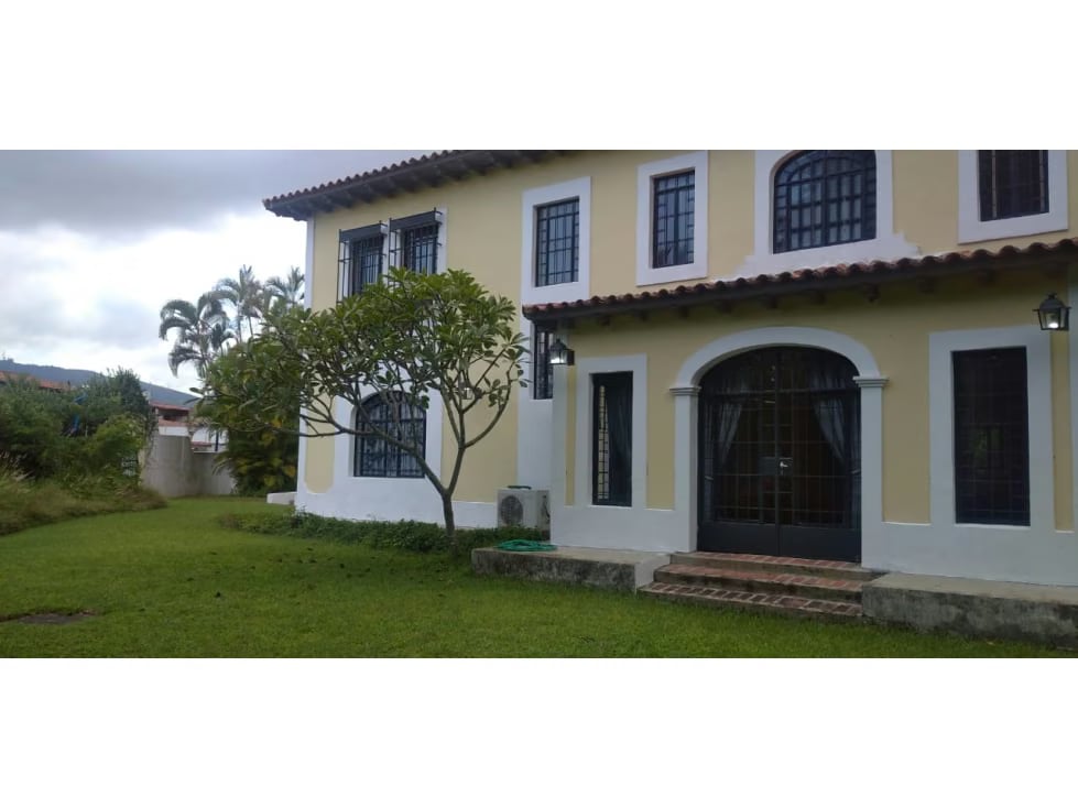 Vendo casa 450m2 Colinas del Tamanaco 7976 - 8