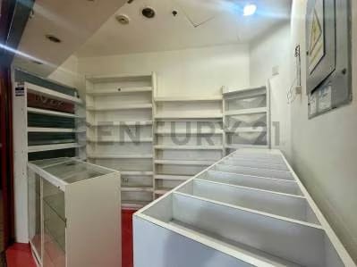 AJ - Venta de Local Comercial en C.C. Galerías Ávila - 5