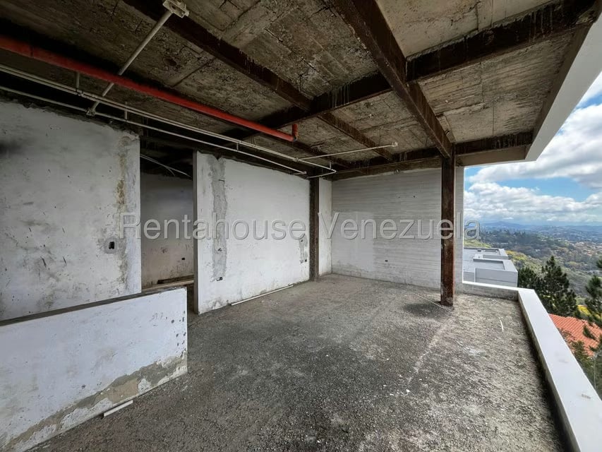Casa (Multipes Niveles) en Venta en Oripoto, Distrito Metropolitano - 19