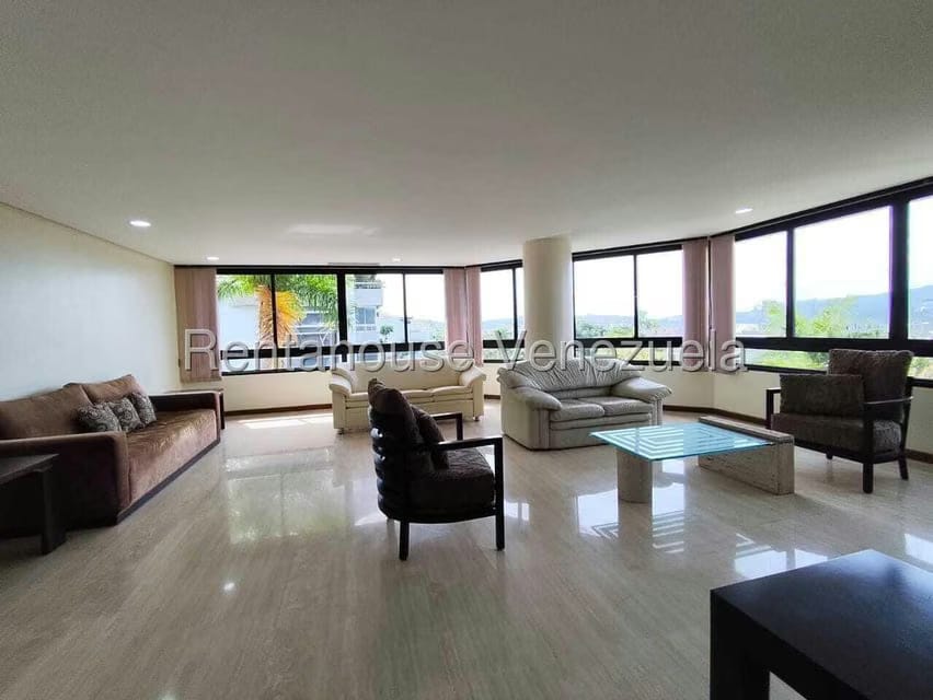 Apartamento (1 Nivel) en Alquiler en Altamira, Distrito Metropolitano - 11