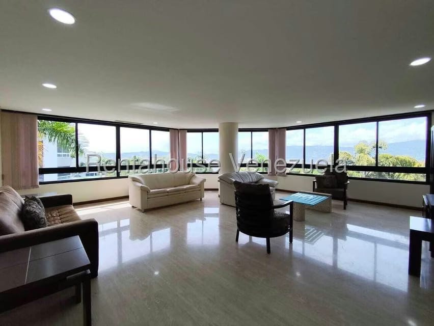 Apartamento (1 Nivel) en Alquiler en Altamira, Distrito Metropolitano - 12