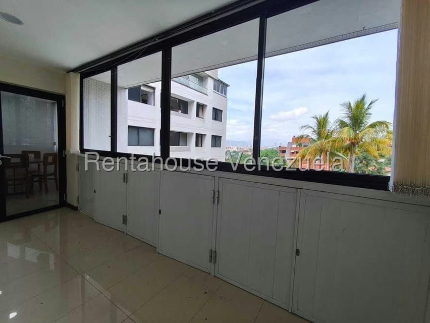 Apartamento (1 Nivel) en Alquiler en Altamira, Distrito Metropolitano - 21