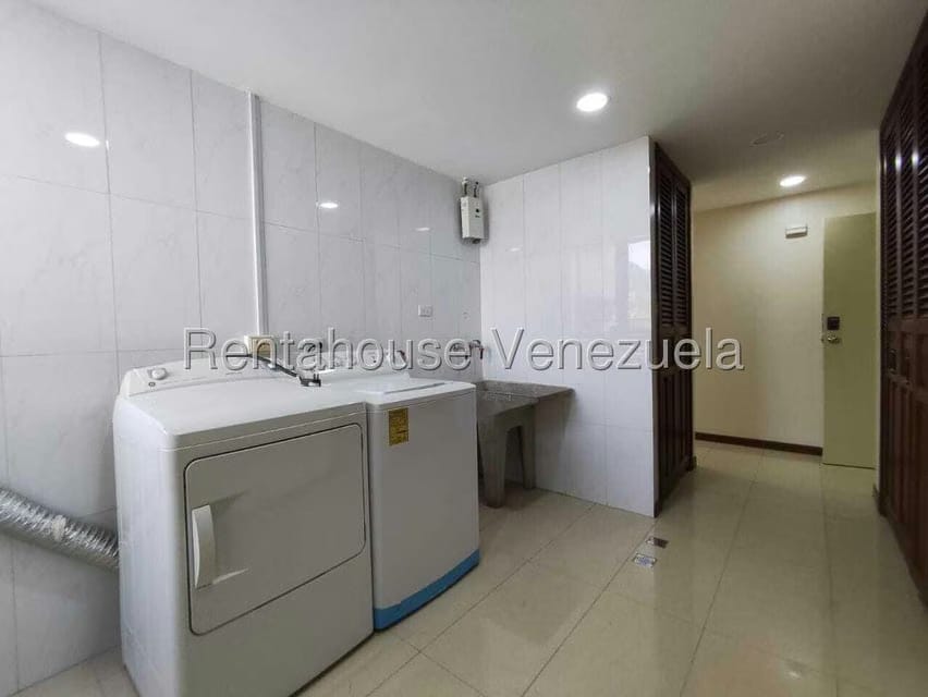 Apartamento (1 Nivel) en Alquiler en Altamira, Distrito Metropolitano - 39
