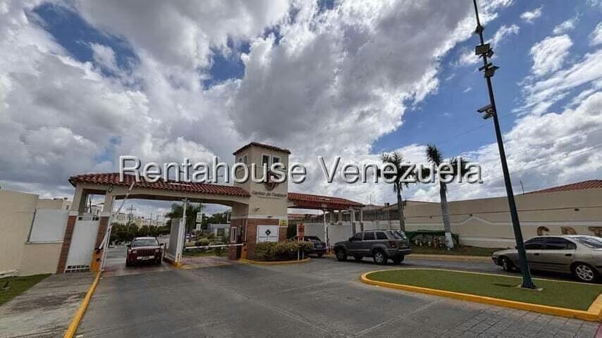 Casa (Duplex) en Alquiler en Caminos de Tarabana, Lara - 2