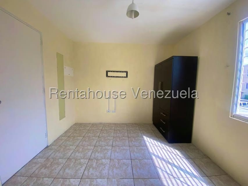 Casa (Duplex) en Alquiler en Caminos de Tarabana, Lara - 11