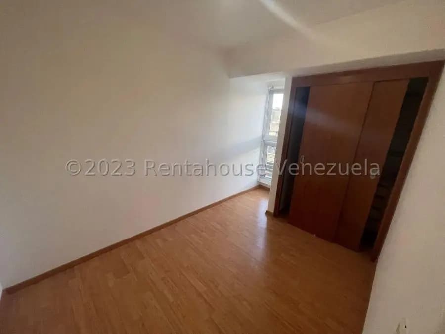 Apartamento en Venta en Urbanización Las Minas San Antonio de Los Altos - 6