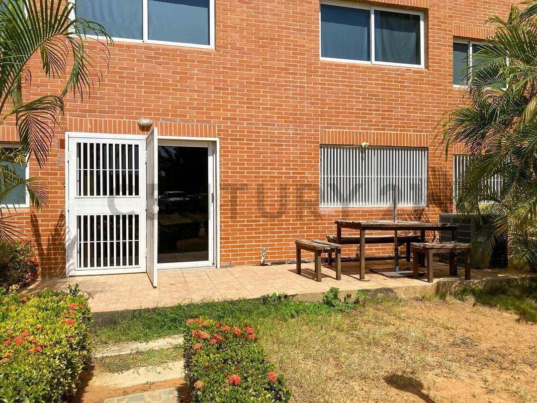 Apartamento planta baja en Edificio Los Cayos Playa el Angel - 5