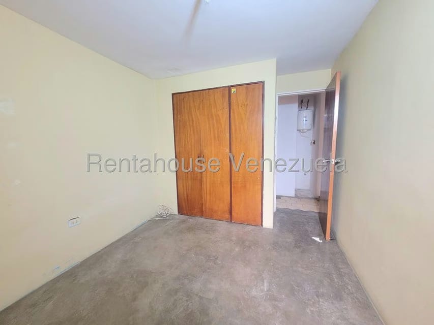 Apartamento (1 Nivel) en Alquiler en Agua Viva, Lara - 16