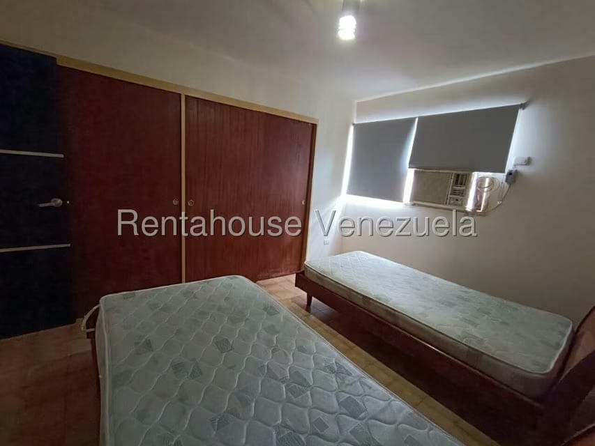 Apartamento (1 Nivel) en Alquiler en La Trigaleña, Carabobo - 15