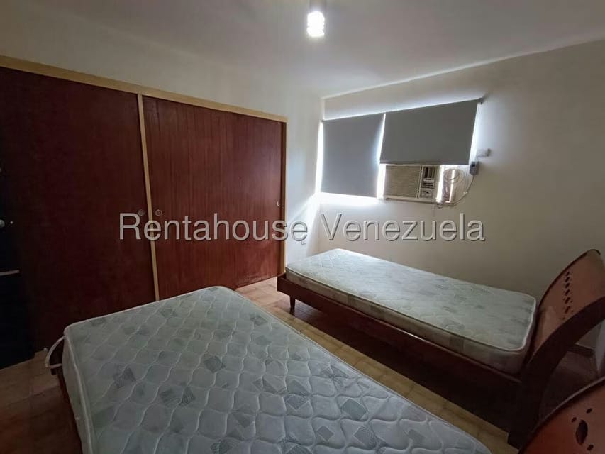 Apartamento (1 Nivel) en Alquiler en La Trigaleña, Carabobo - 16