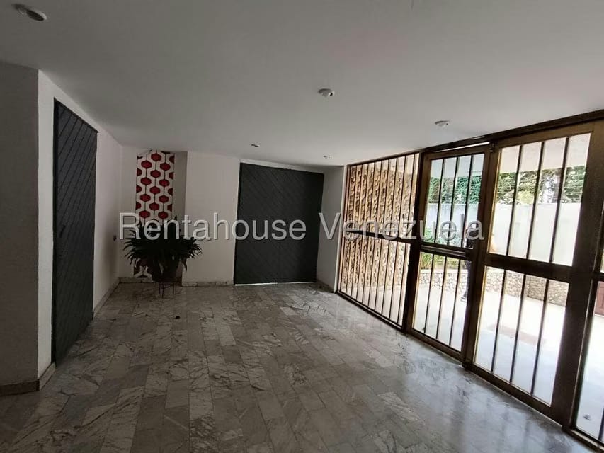 Apartamento (1 Nivel) en Alquiler en La Trigaleña, Carabobo - 24