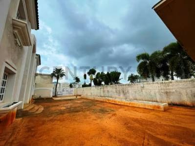 En Venta Espectacular Casa en Villa Oasis Garden Village en Gris - 9